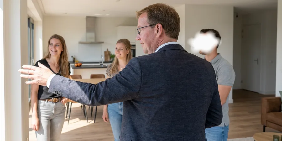 Beratungsgespräch zum Immobilienverkauf
